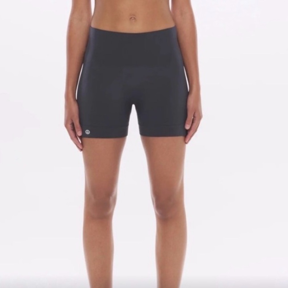 SET Active Women's Athletic Shorts size L